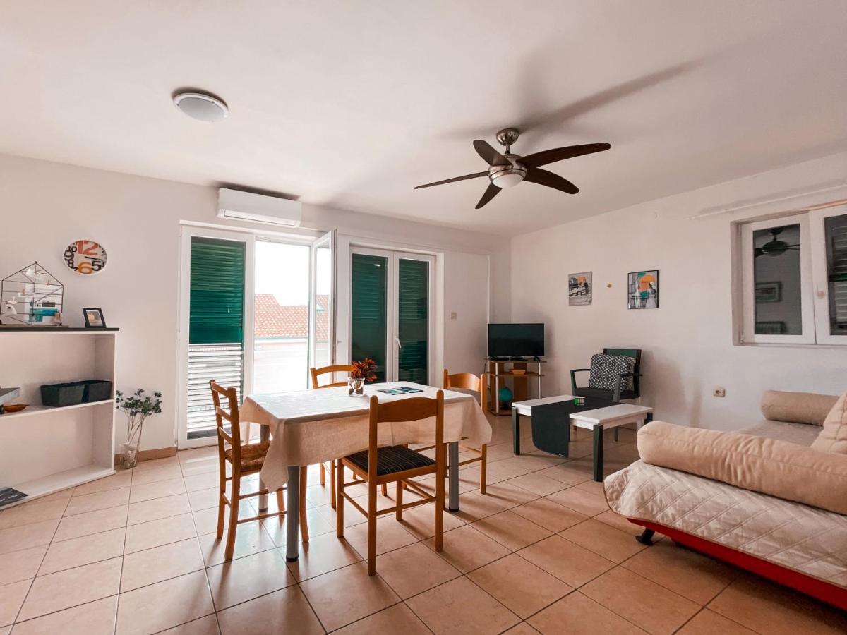 Sali Modern Seaview Apartment Eksteriør billede